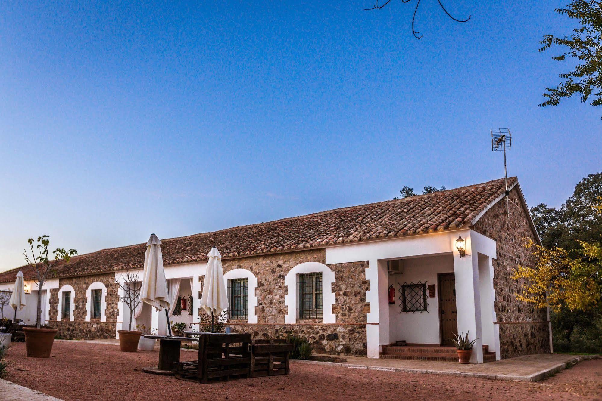 Balneario Aguas Villaharta Kültér fotó